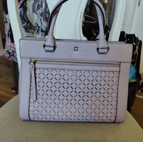 Kate Spade lilac laser cut lattice front shoulder bag with silver hardware - Picture 13 of 16